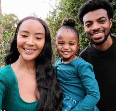Destin Christopher Tucker with his mother Azja Pryor and sister